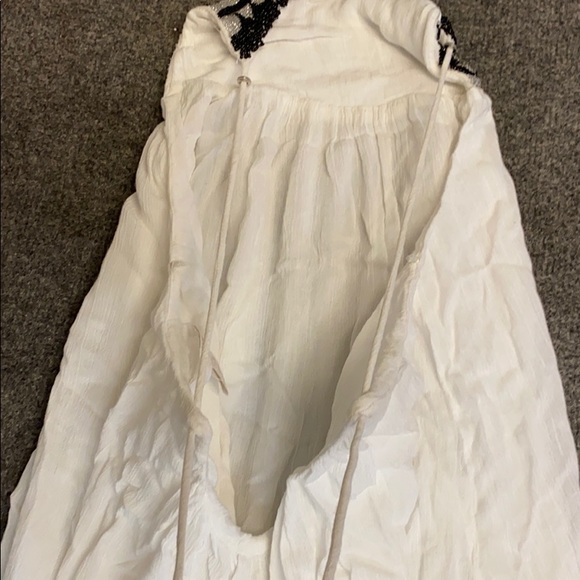 White Cover-up sun dress with adjustable straps - Picture 3 of 3